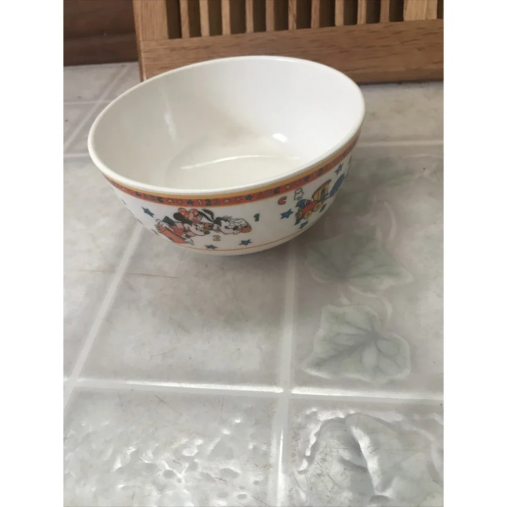 VCP Walt‎ Disney Vintage Melamine Mickey Mouse Goofy Child Size Bowl RARE